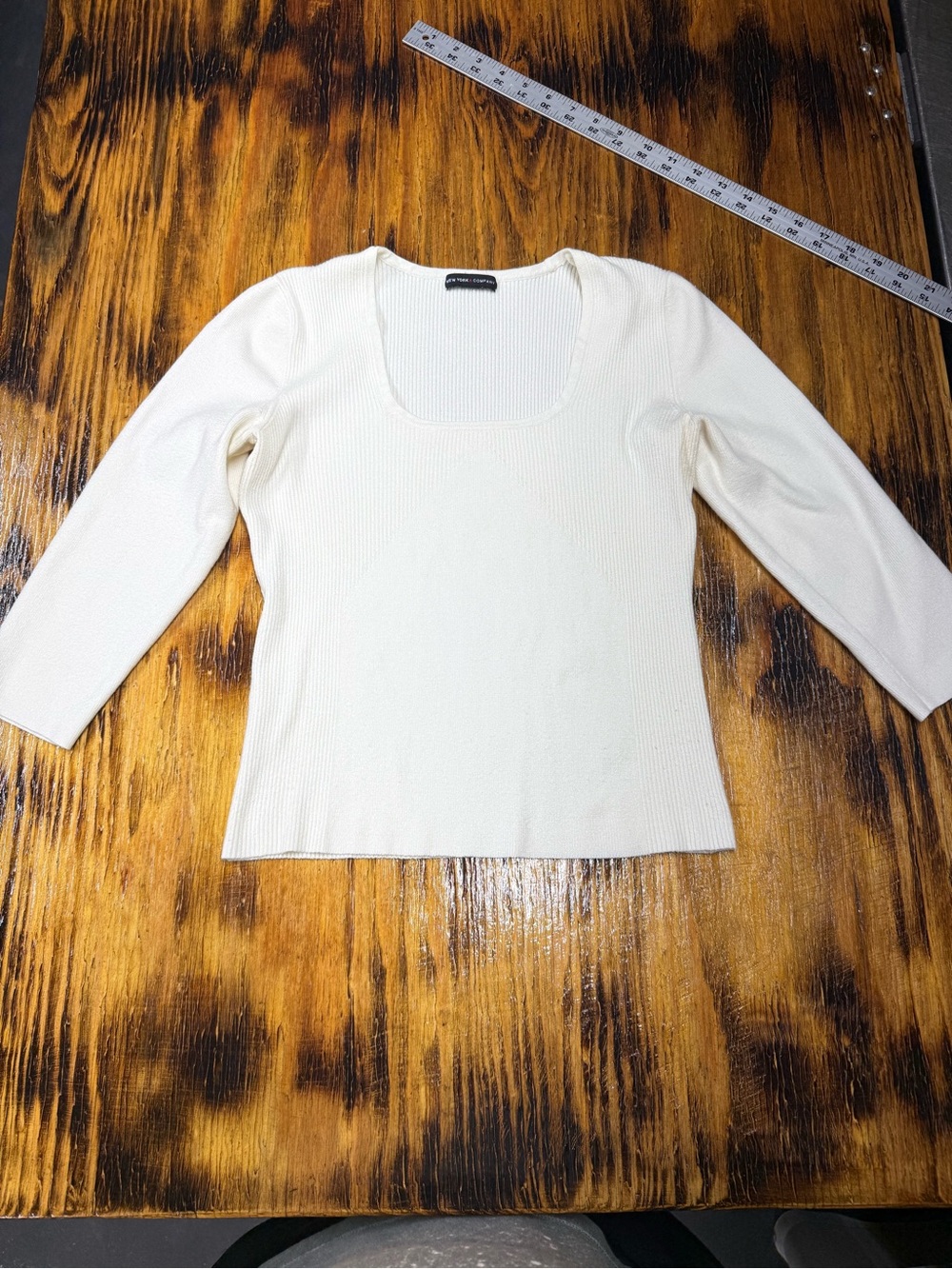 New York & Company Cream Scoop Neck Ribbed Long Sleeve Top